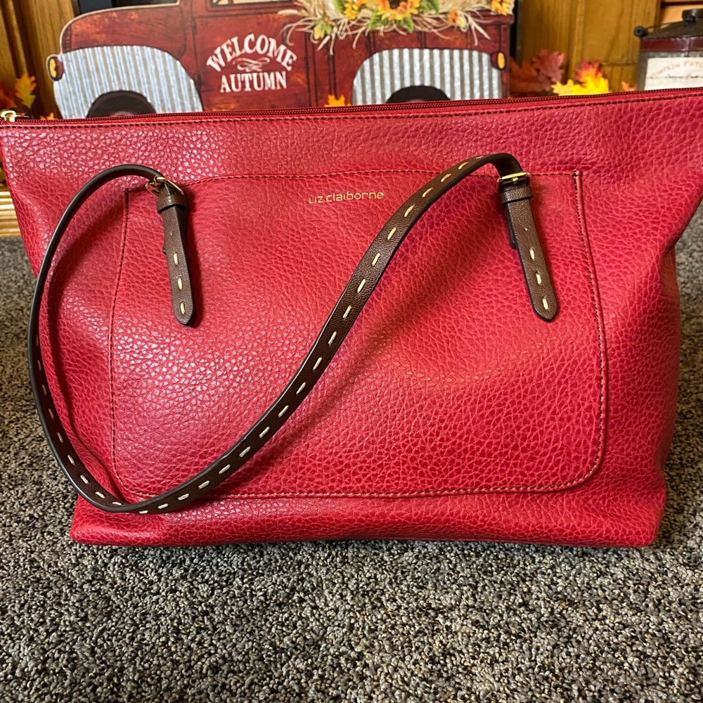Liz Claiborne Purse